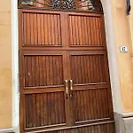 Apartment La Mansarda In Centro Modena