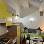 Apartman La Mansarda In Centro *