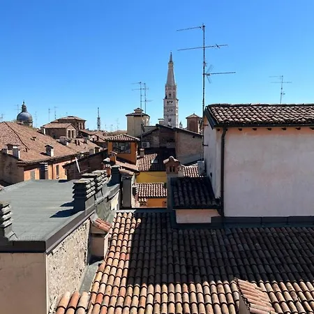 La Mansarda In Centro Apartamento Módena