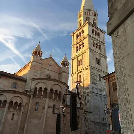 La Mansarda In Centro Apartamento Modena