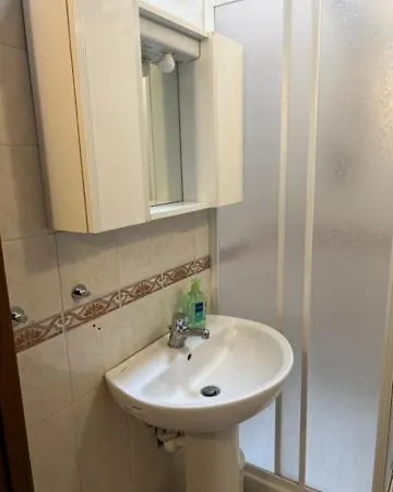 La Mansarda In Centro Apartment *