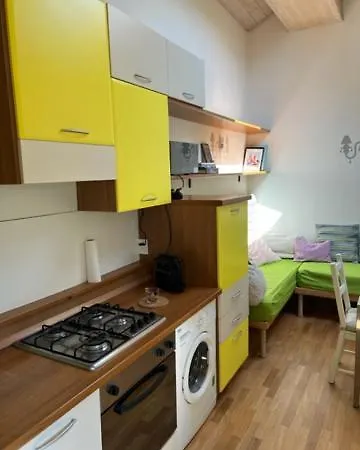 Apartament La Mansarda In Centro