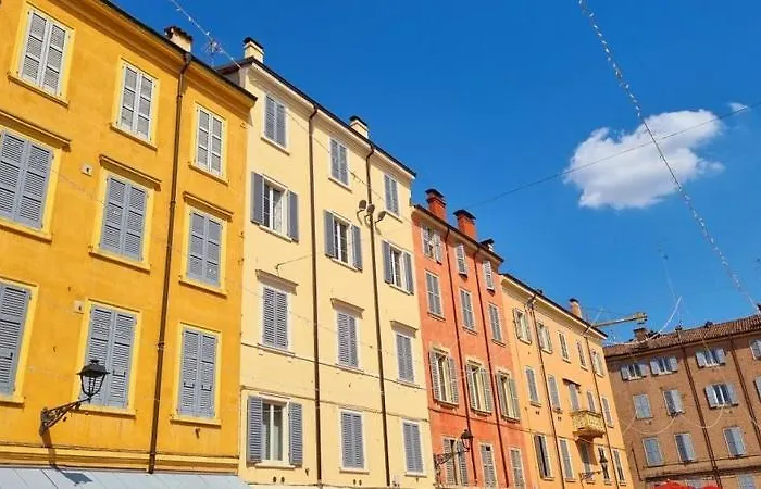 La Mansarda In Centro Apartment