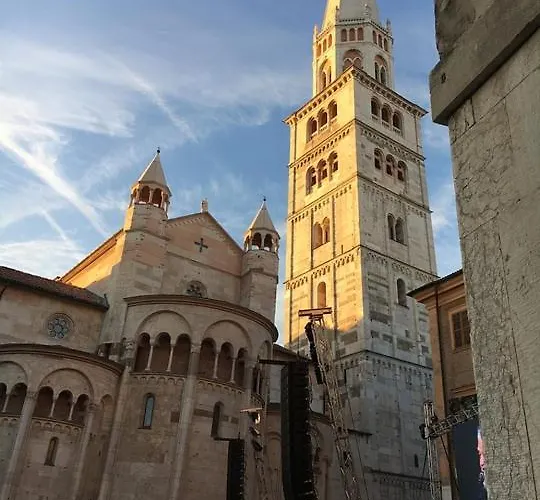 La Mansarda In Centro Appartement Modena